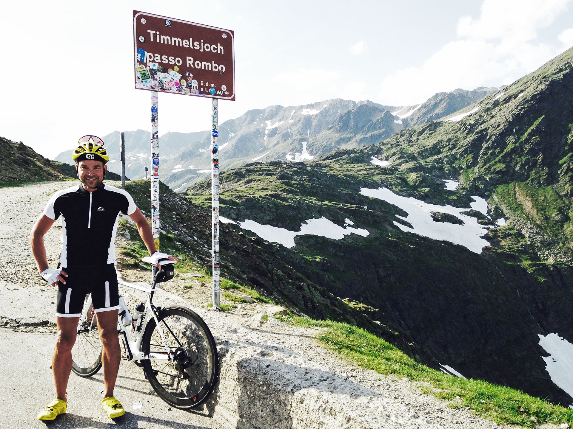 Der Höhepunkt der Tour und der lange Anstieg von St. Leonhard hinauf zum Timmelsjoch (2.509 m) mit 1820 Höhenmeter, 29 km Länge und 13% maximale Steigung: Der Hammer!